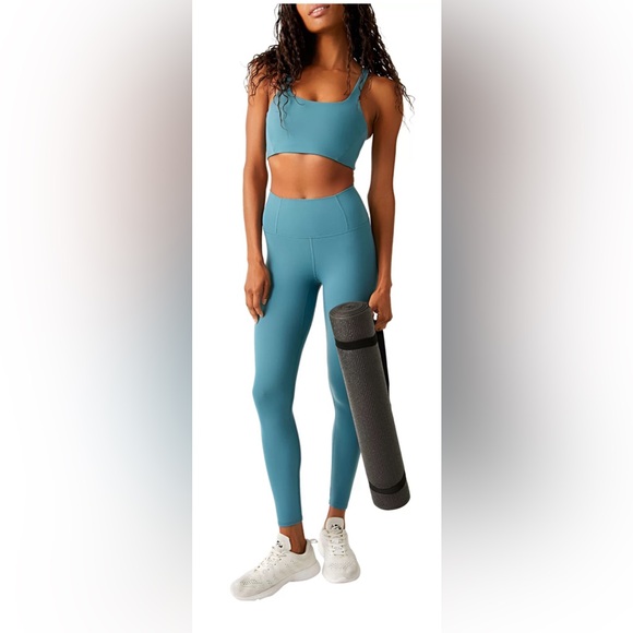 FP Movement Women's Never Better Leggings nwt - Picture 6 of 10
